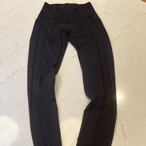 Lululemon‎ black leggings size 4